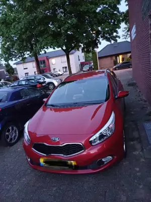 Kia Ceed / cee'd 1.6 CRDi 128 Aut. Platinum Edition