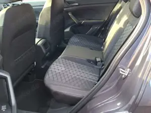 Volkswagen T-Cross R-line 150 PS DSG | RÜKA | AHZV. | IQ.LI Bild 5