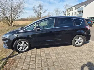 Ford S-Max **7-Sitzer**AHK**Rück-Kamera**2. Hand**TITANIUM-Variante