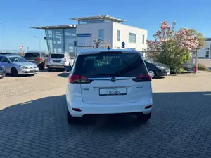Opel Zafira Tourer C 1.6 CDTI Active ecoFlex Bild 5