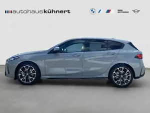 BMW 118 d UPE 48.860 EUR ///M Sport ACC HUD Lenkradhzg. Bild 3