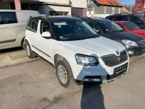 Skoda Yeti Yeti 1.4 TSI 4x4 Edition TÜV / AU NEU