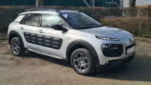 Citroen C4 Cactus Shine*1.HD*Kamera*Zahnriemen neu*Klima