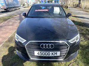 Audi A3 30 TFSI SB. 44500km S-Tronic Xenon 17-Zoll NAVI