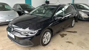 Volkswagen Golf VIII Variant Life