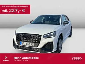 Audi Q2 35 TFSI S-tronic S-line Matrix Navi CAM AHK