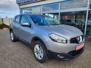 Nissan Qashqai ACENTA 8FACH BEREIFT AHK KLIMAAUTOMATIK KAMERA