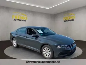 Volkswagen Passat Lim. Basis*NAVI*KAMERA*LED*