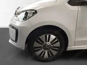 Volkswagen e-up! e - Edition 61 kW 32,3 kWh 1-Gang-Automatik Bild 3
