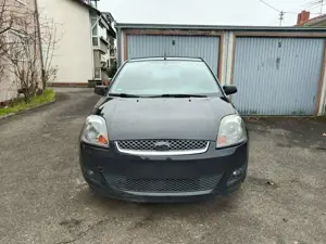 Ford Fiesta Ford Fiesta mk6 1.6 L TÜV neu