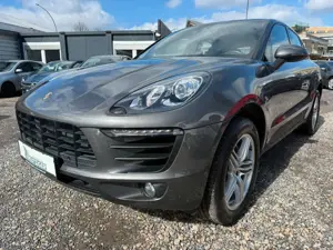 Porsche Macan S Scheckheft gepflegt