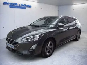 Ford Focus Turnier 1.5 EcoBoost Start-Stopp-System Aut. TITAN