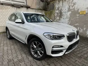 BMW X3 xDrive20d Aut. xLine HUD 360* Kam 1. Hand Top Zust