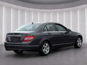 Mercedes-Benz C 200 CGI Avantgarde*Autom AHK Xenon Tempo SHZ Bild 4