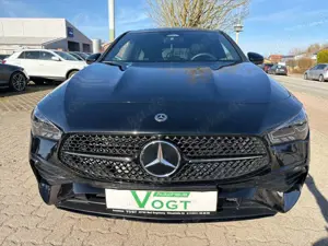 Mercedes-Benz CLA 200 PANO/TEMP/SHZ/AHK Bild 2