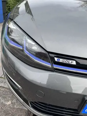 Volkswagen e-Golf Premium
