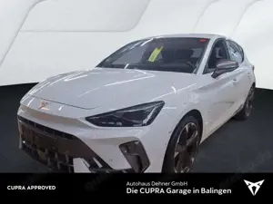 CUPRA Leon 1.5 eTSI DSG 5JGAR+ACC+GJR+KESSY+CARPLAY Klima