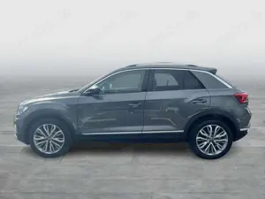 Volkswagen T-Roc Sport 1.5TSI|PANO|RFK|LED Bild 2