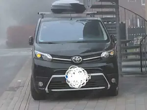 Toyota Proace Proace 2,0-l-D-4D L2 (7-Si.) Autm. Verso Executive