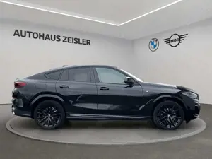 BMW X6 xDrive40d M SPORTPAKET Head-Up Komfortsitze PanoDa Bild 3