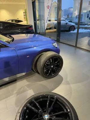 BMW 220 220i Coupe Aut. Advantage Bild 3