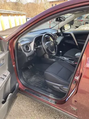 Toyota RAV 4 2.5 4x4 Hybrid Edition-S Bild 5