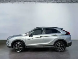 Mitsubishi Eclipse Cross 2.4 MIVEC PHEV 4x4 App Connect Bild 3