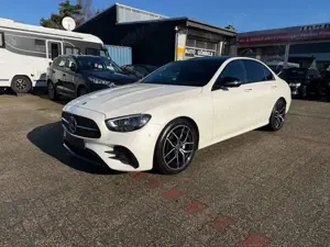 Mercedes-Benz E 220 d 9-G Lim AMG Burmester ABSOLUT VOLL! MB100