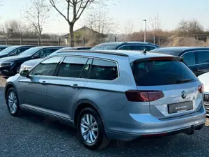 Volkswagen Passat Variant Passat 2.0 DSG*ACC*MATRIX*VIRTUAL*360°*AHK Bild 5