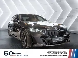 BMW i5 40 xDrive M-Sport Elektro PANO 360° BW