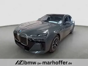 BMW 740