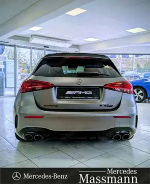 Mercedes-Benz A 45 AMG Mercedes-AMG A 45 S 4MATIC+ Kompaktlimousine Premium Plus Bild 5