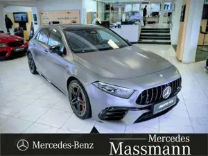 Mercedes-Benz A 45 AMG Mercedes-AMG A 45 S 4MATIC+ Kompaktlimousine Premium Plus Bild 2