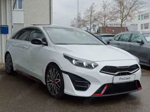 Kia Ceed / cee'd Proceed 1.6 T-GDI DCT GT Navi Leder LED Kam Pano