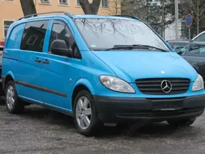 Mercedes-Benz Vito 111 CDI kompakt (639.601)Mixto LKW Zulas/6 Si Bild 2
