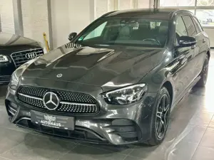Mercedes-Benz E 300 de 4-Matic,AMG-Paket,Pano,LED,VOLL,TOP