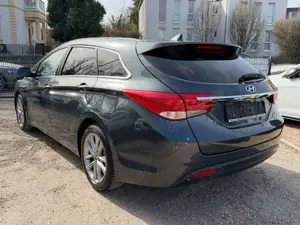 Hyundai i40 cw blue Premium Bild 4