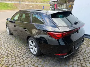 SEAT Leon Sportstourer 1.4 e-Hybrid DSG FR