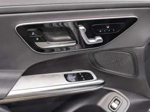 Mercedes-Benz CLE 180 Coupé LED Navi Pano SD SHZ Fernlichtass. Bild 5