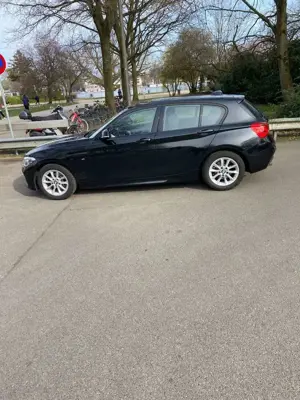 BMW 118 i M Sportpaket Navi Professional/LED/I.Hand