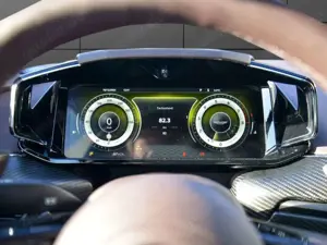 Aston Martin V8 Coupe Bild 5