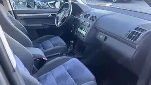 Volkswagen Touran Highline Bild 5