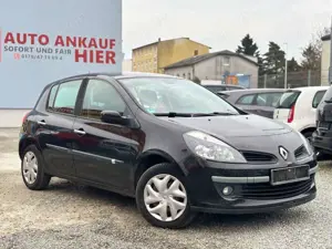 Renault Clio Bild 2