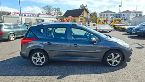 Peugeot 207 Bild 5