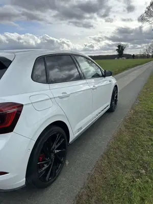 Volkswagen Polo GTI 2.0 TSI DSG Bild 3