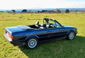 BMW 318 318i Design-Edition Bild 3