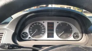 Mercedes-Benz B 180 B 180 CDI Autotronic Bild 5