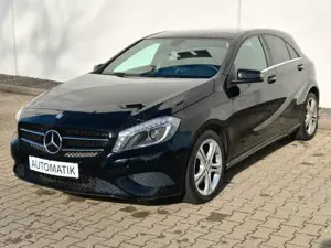 Mercedes-Benz A 220 AUTOMATIK*4MATIC*PANO*SHZ*2ZKL*XENON