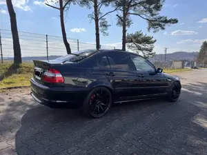 BMW 325 E46 325i M-SPORTPAKET NAVI XENON 18 ZOLL