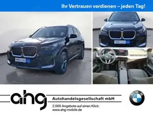 BMW X1 sDrive18i *Premium*Navi*Kamera*AHK*LED*PDC*SH